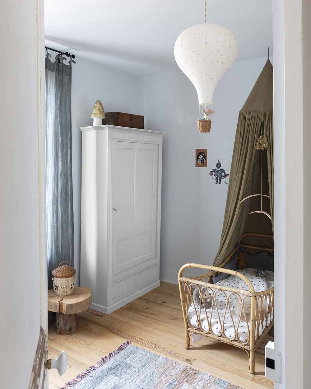 Ambiance - peinture-meuble-signe-caseine-mat-blanc-albatre
