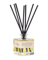 Diffuseur de parfum d’intérieur Libéron Délicatement ciré, flacon en verre avec tiges noires.
