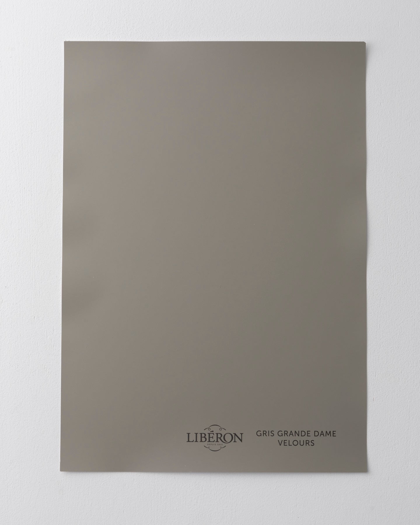 Échantillon de peinture 163 Faubourg Libéron, teinte Gris Grande Dame