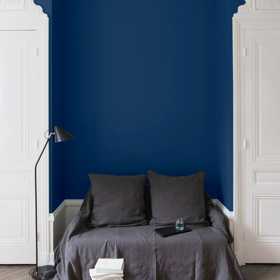 Ambiance - peinture-murs-velours-de-peinture-bleu-de-roy