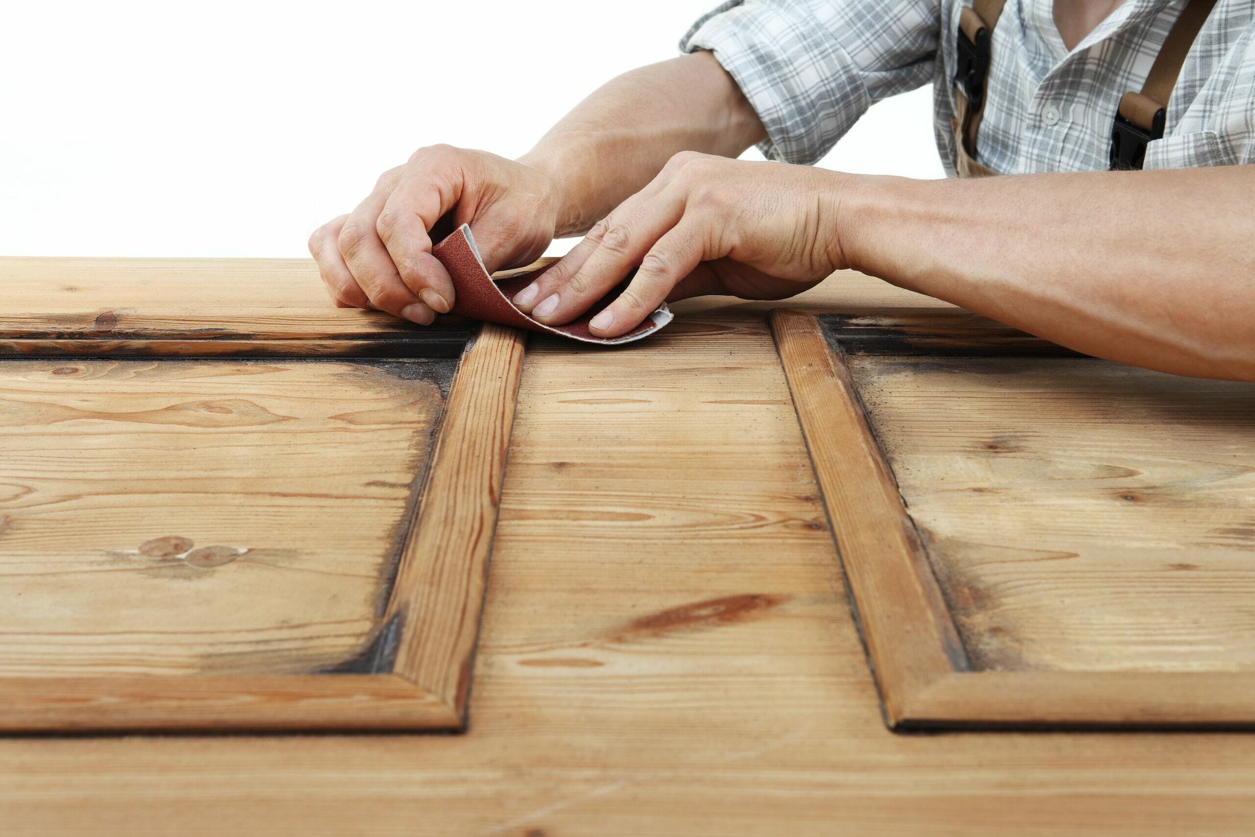 Reconstituant bois : réparer et restaurer votre porte, meuble, volet