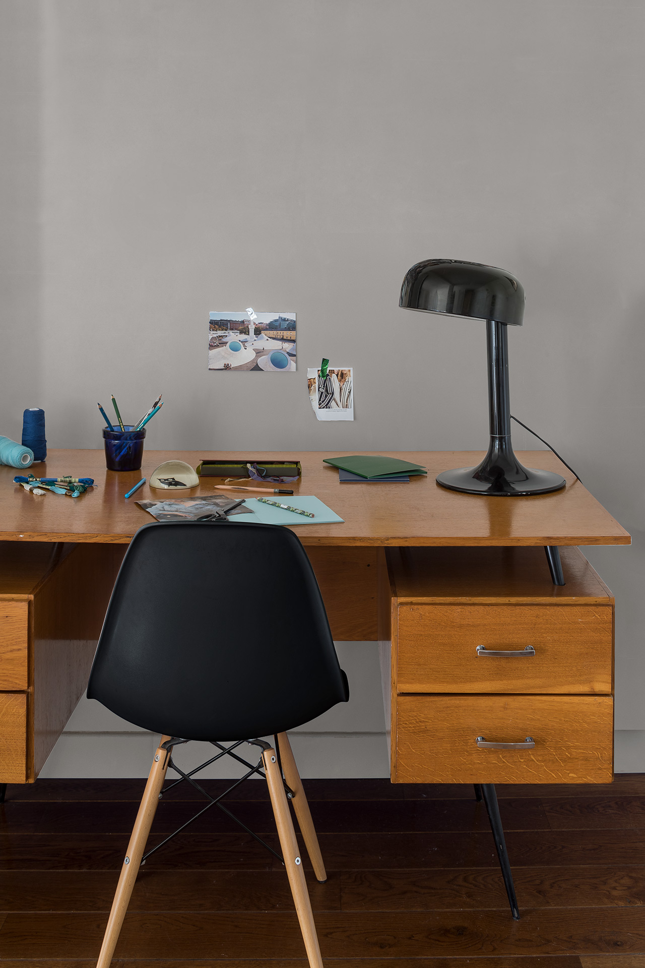 peinture-murale-velours-de-peinture-couleur-gris-saunier-inspiration-2 peinture-murale-velours-de-peinture-couleur-gris-saunier-inspiration-2