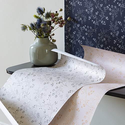 papier-peint-liberon-velours-de-papier-motif-belle-jeanne-photo-ambiance