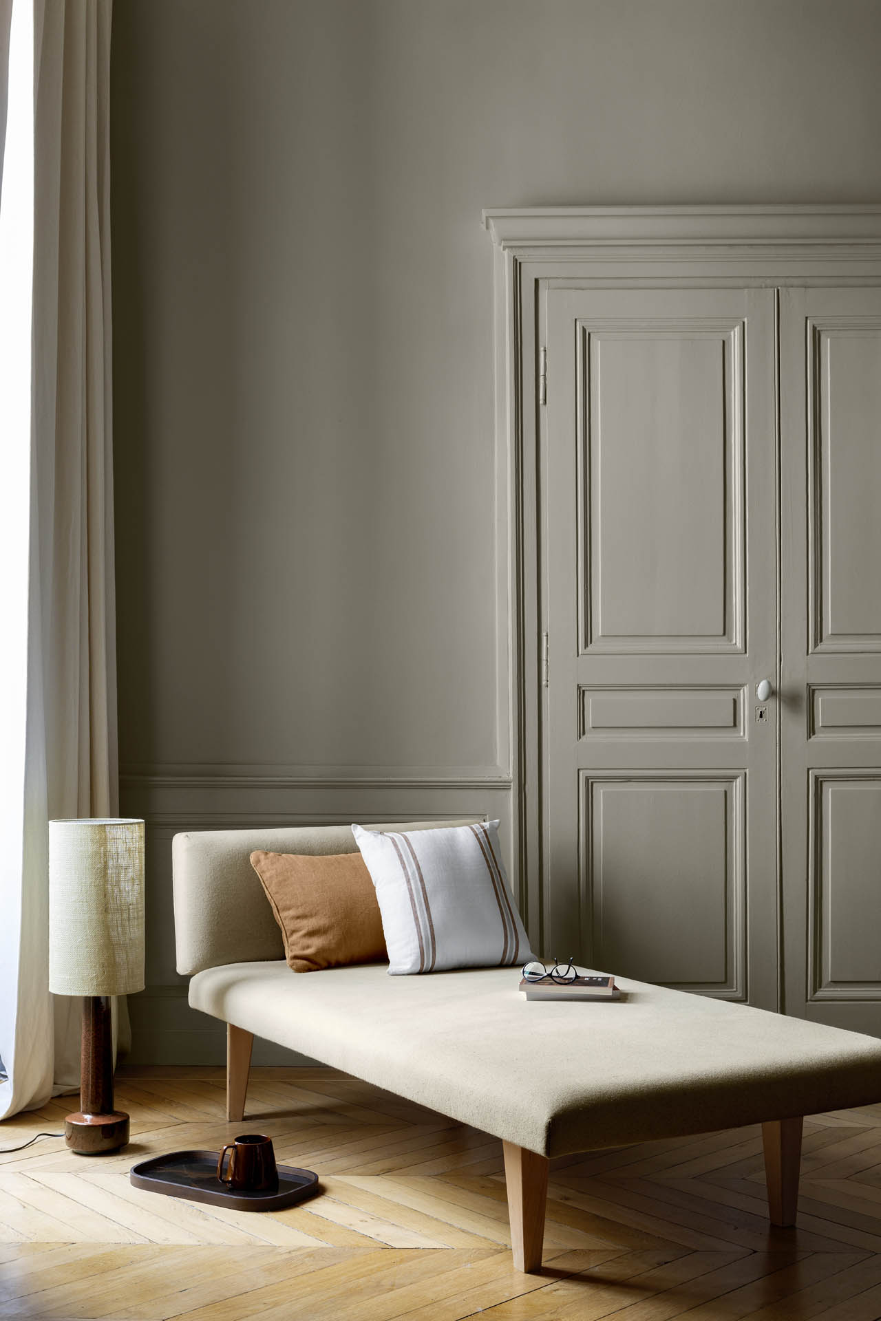 163_Faubourg_GrisGrandeDame_01