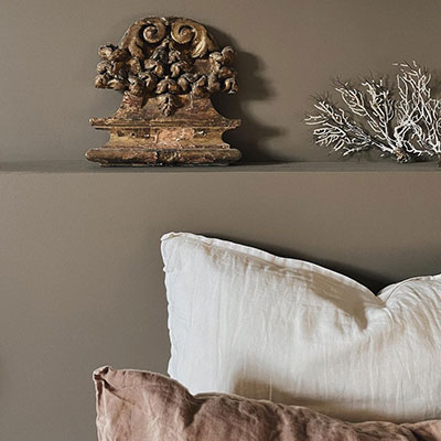 peinture-mur-interieur-velours-de-peinture-gris-vison-liberon-ambiance
