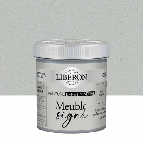Photo d'ambiance d'un meuble peint avec la peinture Libéron de la gamme Meuble Signé Effet Minéral couleur Gris Marbre